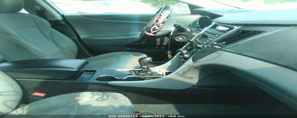 5NPEB4AC2EH942304 2014 HYUNDAI SONATA photo no. 5