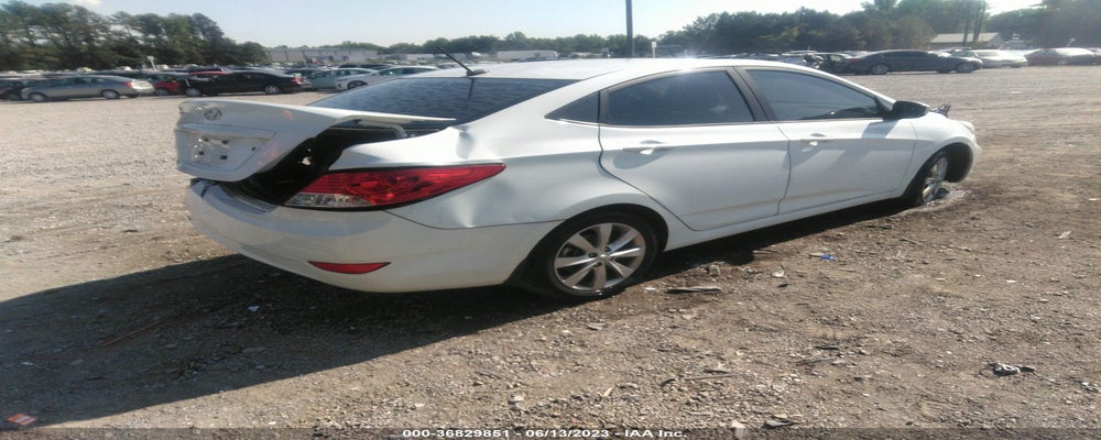 KMHCU4AE9CU127115 2012 HYUNDAI ACCENT photo no. 4