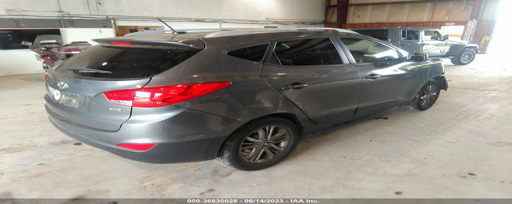KM8JUCAGXFU995986 2015 HYUNDAI TUCSON photo no. 4