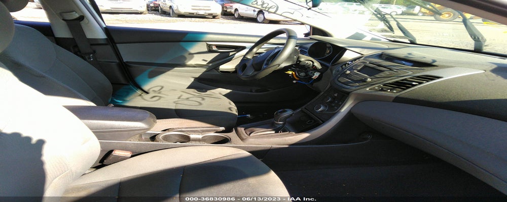 5NPDH4AE8GH748066 2016 HYUNDAI ELANTRA photo no. 5