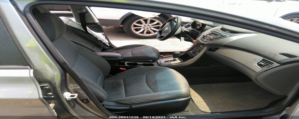5NPDH4AE6DH309444 2013 HYUNDAI ELANTRA photo no. 5