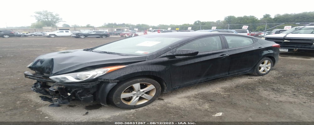 KMHDH4AE5DU546556 2013 HYUNDAI ELANTRA photo no. 2