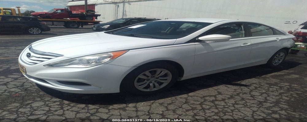 5NPEB4AC1CH333010 2012 HYUNDAI SONATA photo no. 2