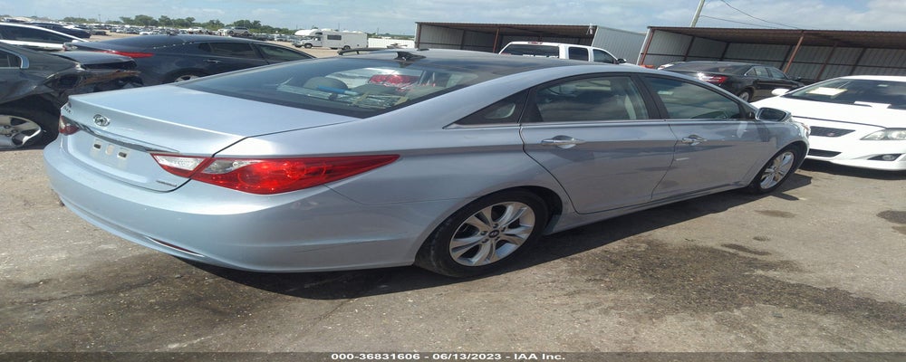 5NPEC4AC3DH516634 2013 HYUNDAI SONATA photo no. 4