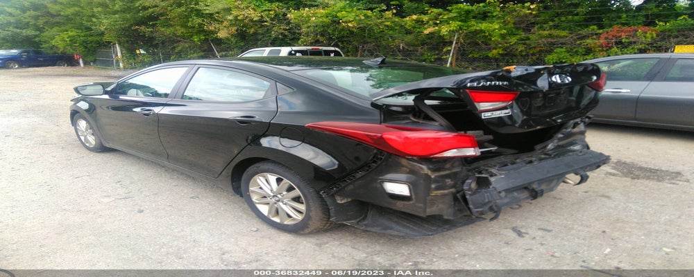 KMHDH4AE5FU263769 2015 HYUNDAI ELANTRA photo no. 3