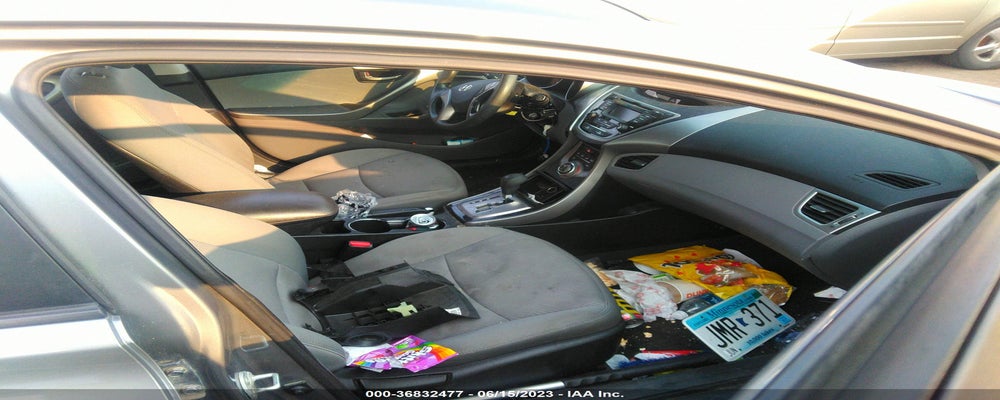 5NPDH4AE6DH368610 2013 HYUNDAI ELANTRA photo no. 5