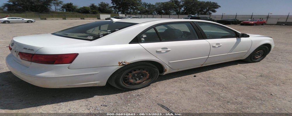 5NPET4AC3AH651379 2010 HYUNDAI SONATA photo no. 4