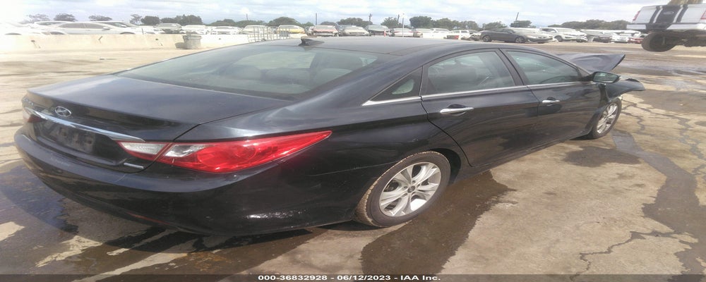 5NPEC4AC4DH721203 2013 HYUNDAI SONATA photo no. 4