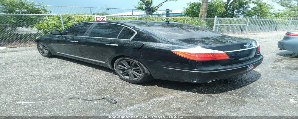 KMHGC4DF3AU093226 2010 HYUNDAI GENESIS photo no. 3