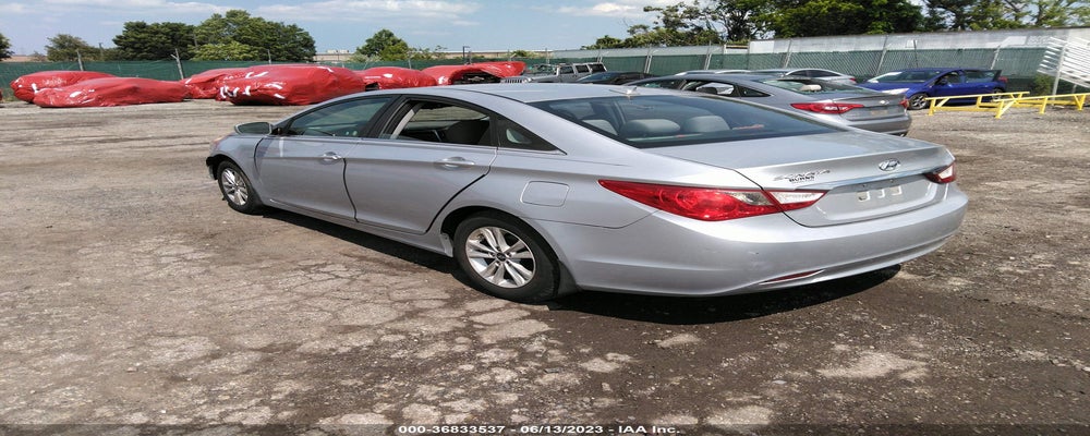 5NPEB4AC9DH524823 2013 HYUNDAI SONATA photo no. 3