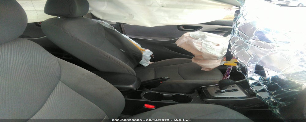 5NPDH4AE0DH423942 2013 HYUNDAI ELANTRA photo no. 5
