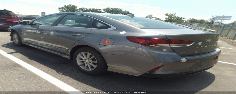 5NPE24AFXJH673585 2018 HYUNDAI SONATA photo no. 3