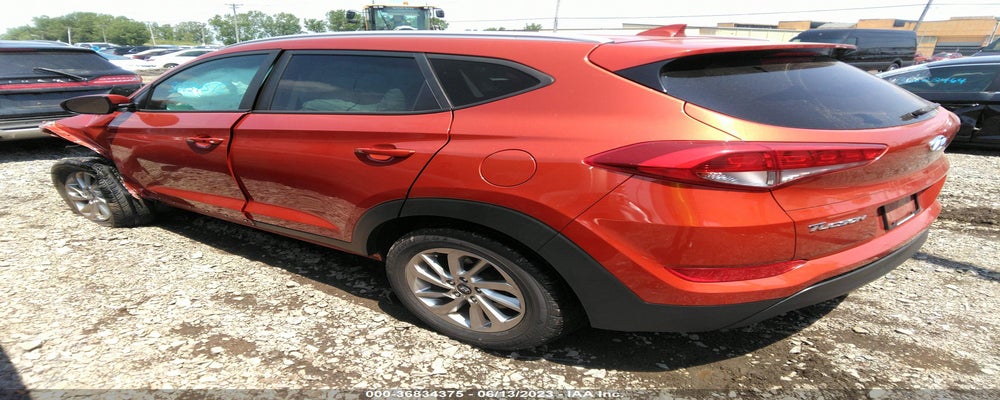 KM8J33A45HU415975 2017 HYUNDAI TUCSON photo no. 3