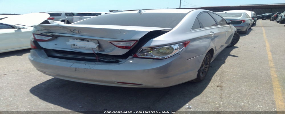 5NPEB4AC0DH673556 2013 HYUNDAI SONATA photo no. 4