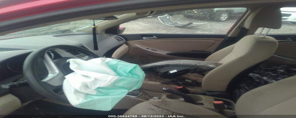 KMHCT4AE9FU927338 2015 HYUNDAI ACCENT photo no. 5