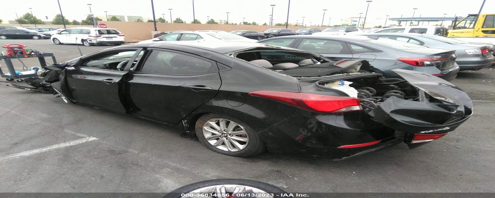 5NPDH4AE1GH757207 2016 HYUNDAI ELANTRA photo no. 3