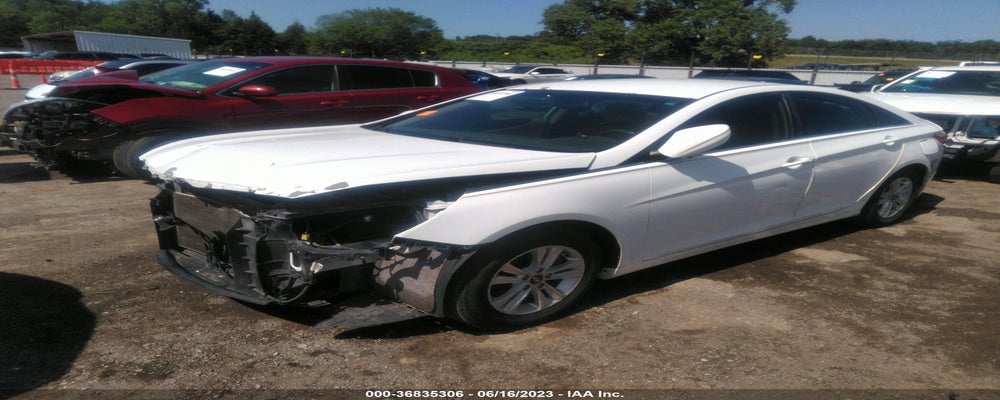 5NPEB4AC3CH412579 2012 HYUNDAI SONATA photo no. 2