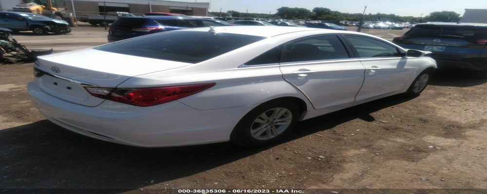5NPEB4AC3CH412579 2012 HYUNDAI SONATA photo no. 4