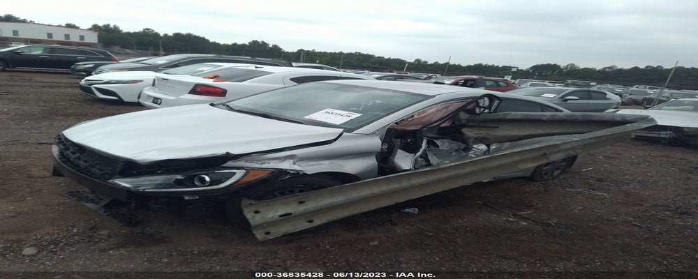 5NPD84LF1JH235318 2018 HYUNDAI ELANTRA photo no. 2
