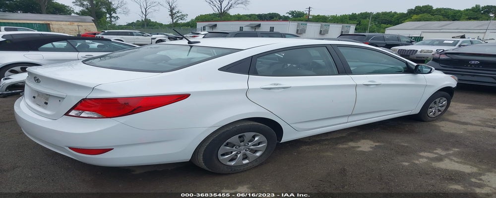 KMHCT4AE3HU326025 2017 HYUNDAI ACCENT photo no. 4