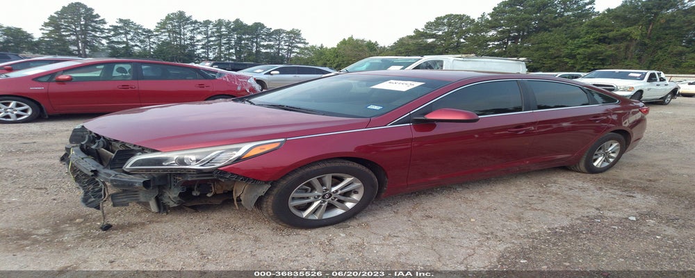 5NPE24AF2FH057256 2015 HYUNDAI SONATA photo no. 2