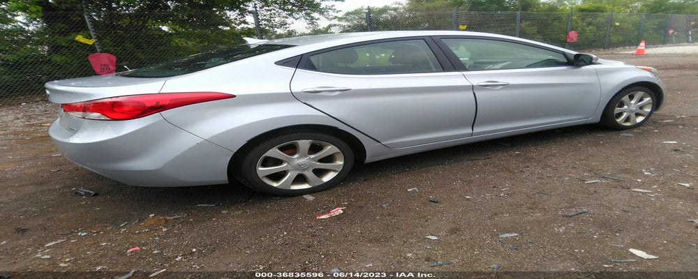 5NPDH4AEXBH003828 2011 HYUNDAI ELANTRA photo no. 4