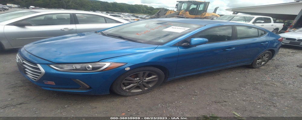 5NPD84LF8HH054422 2017 HYUNDAI ELANTRA photo no. 2