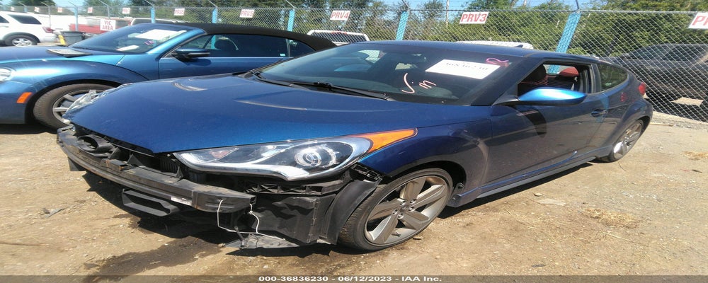 KMHTC6AE4FU241834 2015 HYUNDAI VELOSTER photo no. 2