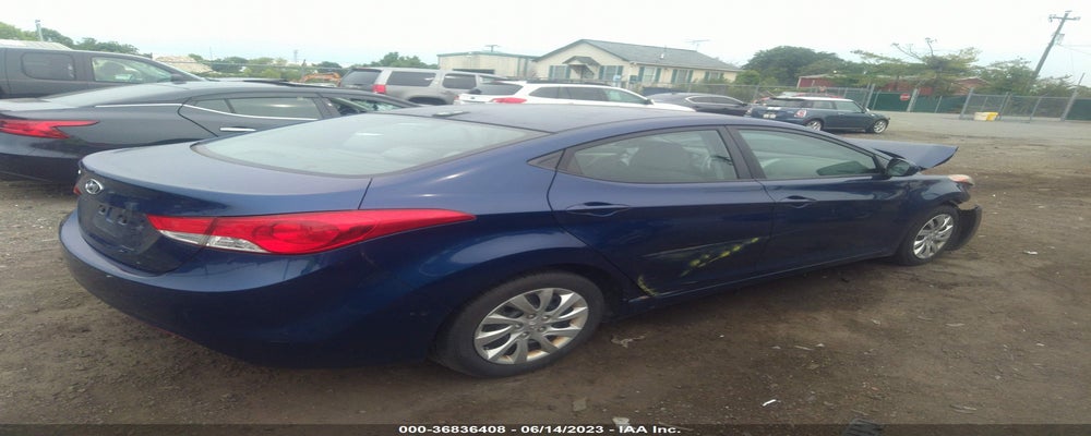 KMHDH4AE6DU549594 2013 HYUNDAI ELANTRA photo no. 4