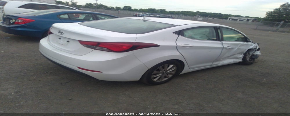 5NPDH4AE5FH584516 2015 HYUNDAI ELANTRA photo no. 4