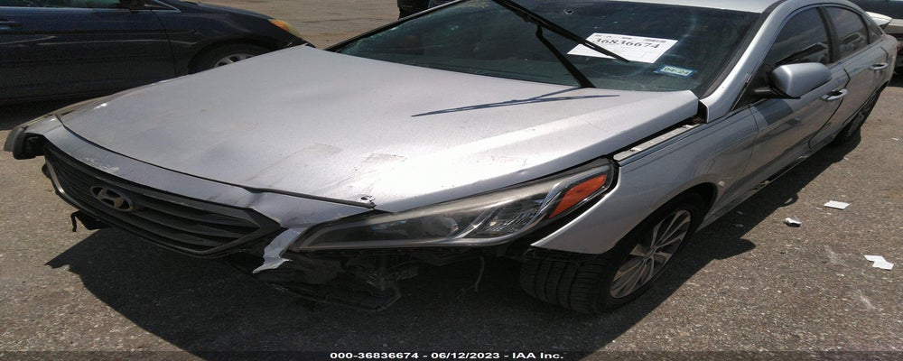 5NPE34AF1FH032166 2015 HYUNDAI SONATA photo no. 2