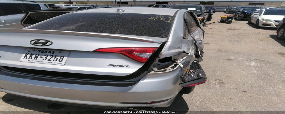 5NPE34AF1FH032166 2015 HYUNDAI SONATA photo no. 4