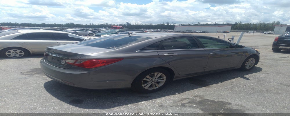 5NPEB4AC4DH533591 2013 HYUNDAI SONATA photo no. 4