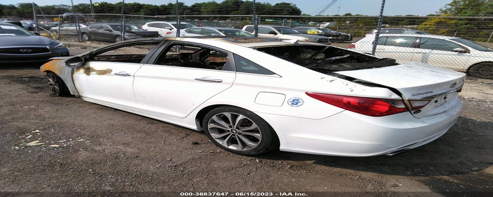 5NPEC4AB5DH723694 2013 HYUNDAI SONATA photo no. 3