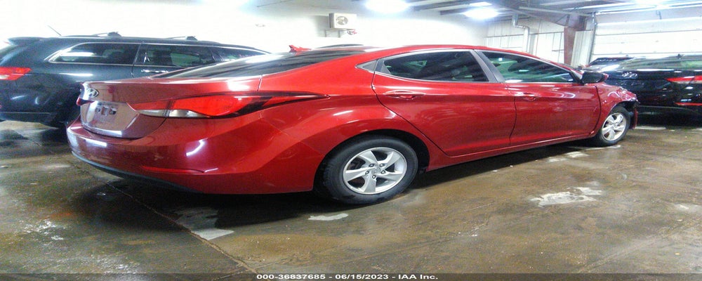 5NPDH4AEXFH558428 2015 HYUNDAI ELANTRA photo no. 4