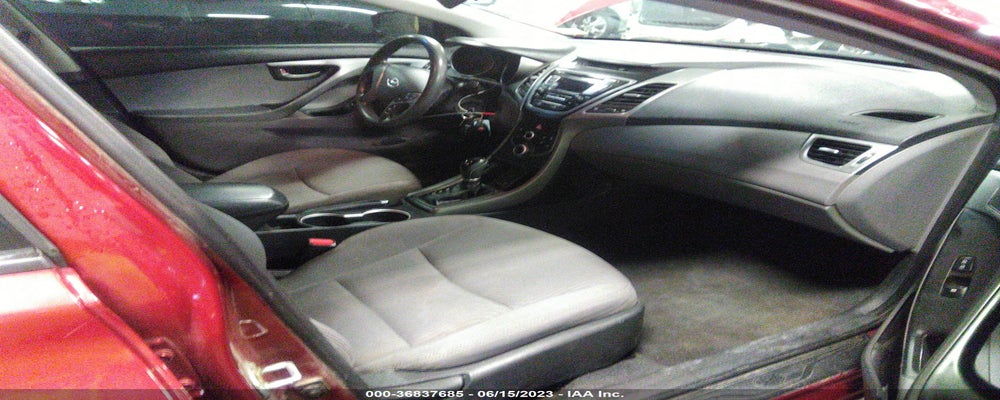 5NPDH4AEXFH558428 2015 HYUNDAI ELANTRA photo no. 5
