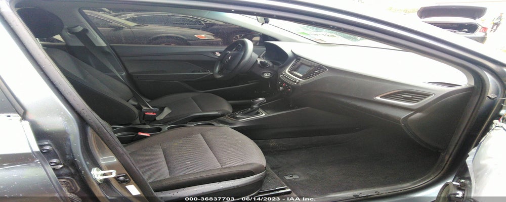 3KPC24A36JE025131 2018 HYUNDAI ACCENT photo no. 5