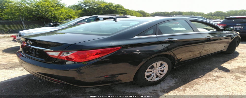 5NPEB4AC2BH098230 2011 HYUNDAI SONATA photo no. 4