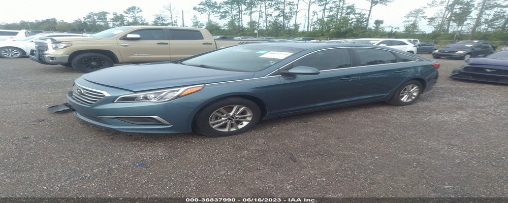 5NPE24AF9GH435526 2016 HYUNDAI SONATA photo no. 2