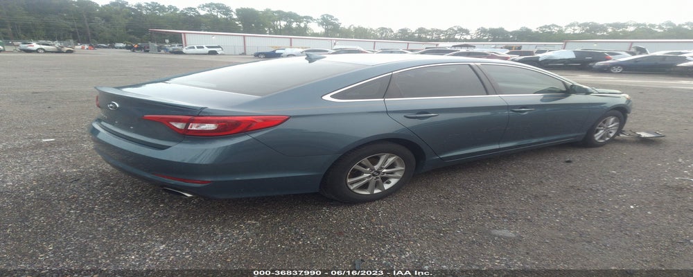 5NPE24AF9GH435526 2016 HYUNDAI SONATA photo no. 4