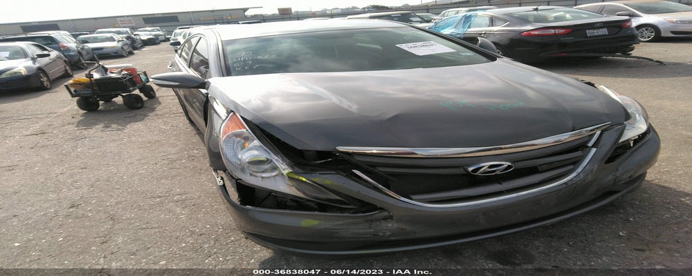 5NPEB4AC2EH834166 2014 HYUNDAI SONATA photo no. 9