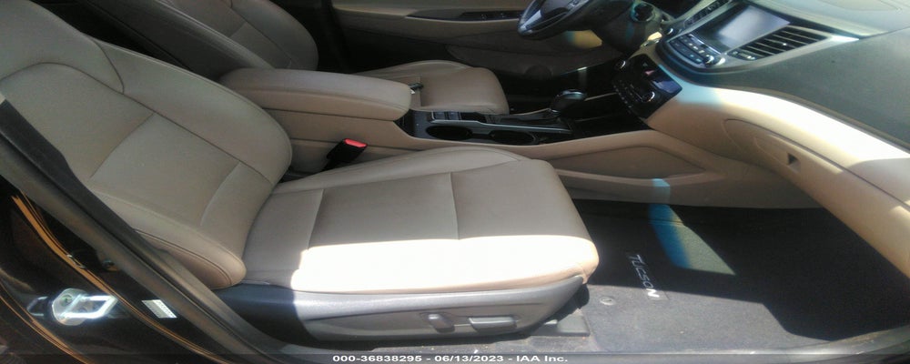 KM8J33A23GU220986 2016 HYUNDAI TUCSON photo no. 5