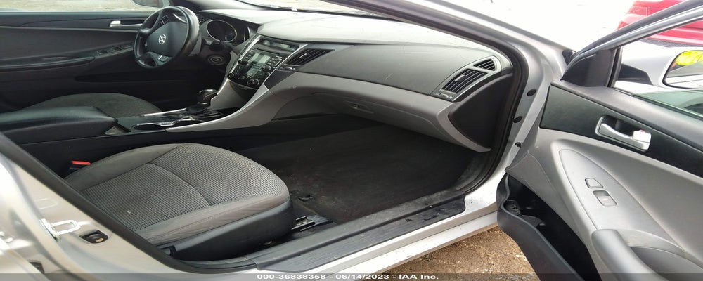 5NPEB4AC0BH149210 2011 HYUNDAI SONATA photo no. 5