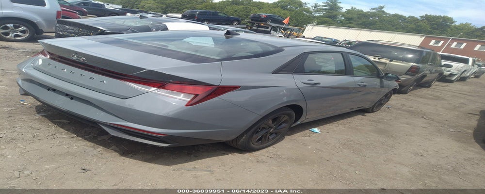 KMHLM4AG7MU182813 2021 HYUNDAI ELANTRA photo no. 4