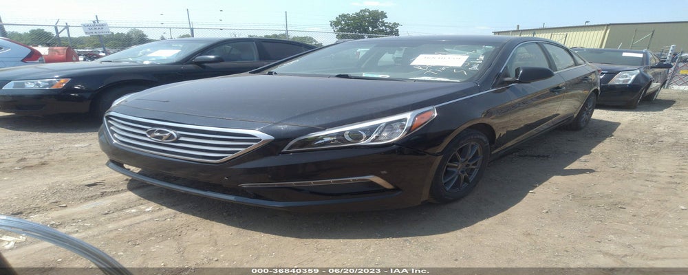 5NPE24AF2FH009157 2015 HYUNDAI SONATA photo no. 2