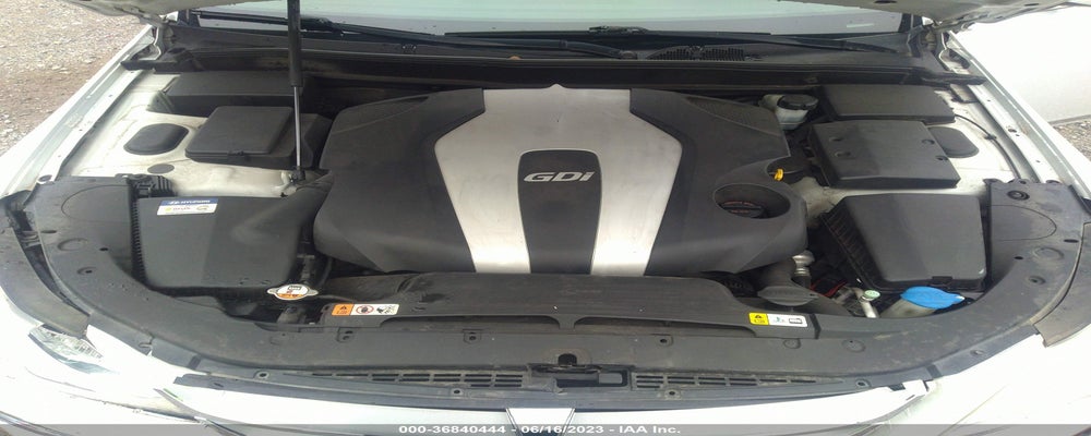 KMHGC4DD1CU206804 2012 HYUNDAI GENESIS photo no. 10