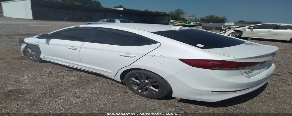 5NPD84LF4HH036645 2017 HYUNDAI ELANTRA photo no. 3