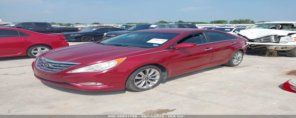 5NPEC4AC5BH039427 2011 HYUNDAI SONATA photo no. 2
