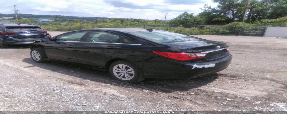 5NPEB4AC4BH302557 2011 HYUNDAI SONATA photo no. 3