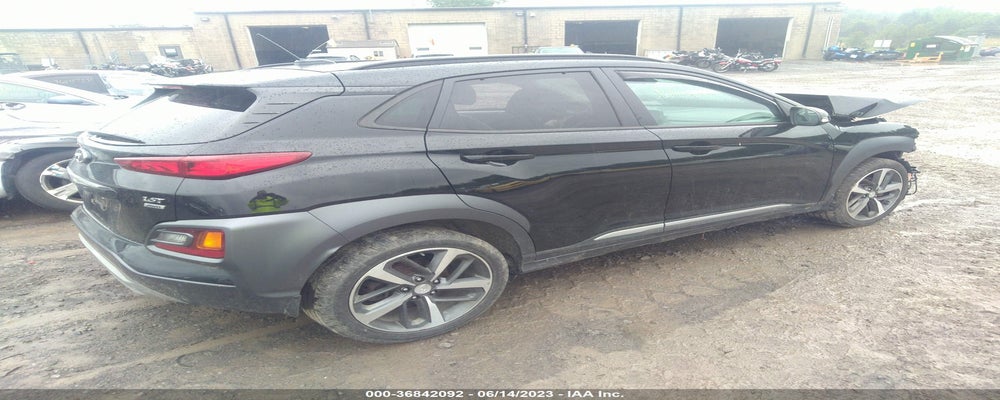 KM8K5CA54JU112683 2018 HYUNDAI KONA photo no. 4